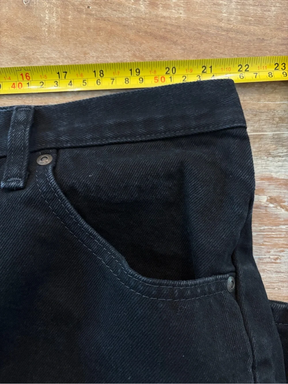 Wrangler Black Relaxed Fit Jeans Men's 44x30 100% Cotton Premium Quality Denim
